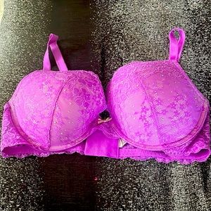 Victoria’s Secret 38D Bra Lavender